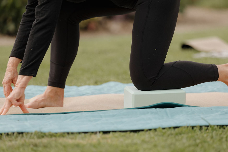 Move-Well-with-Lindsay-LYT-Yoga-Class-Pismo-109_websize.jpg