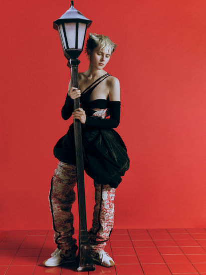 DRYCLEANONLY_UNEJONYNAITE_TOUCH87