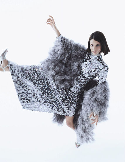 ELLE_BUSRADEVELI_TOUCH87