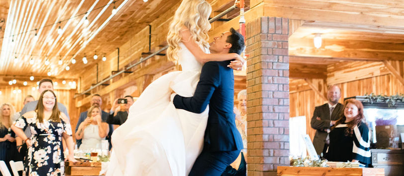 Bröllopsdans i Billdal – första dans med RV Wedding Dance Entertainment