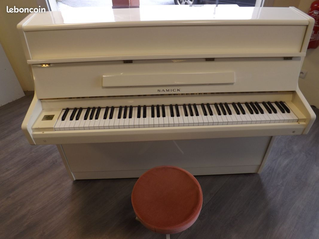 Piano SAMICK S108S Ivoire Dépôt - Vente