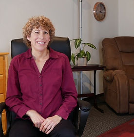 Anat Weinstein C.Ht.