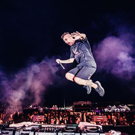 KEVU volta aos Stages com mega Show na Tailândia