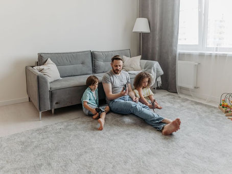 Encapsulation vs Hot Water Extraction: Which Cleans Carpets Better?