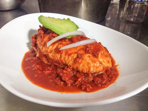 Chanclas Poblanas: Un Bocado de Tradición y Sabor Poblano