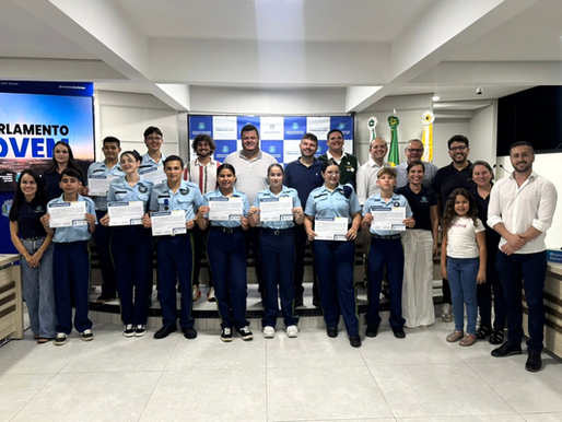 PARLAMENTO JOVEM CONCLUI AS ATIVIDADES DE 2025