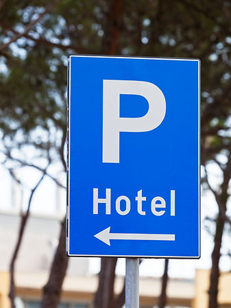 hotel-parking-traffic-sign-2026-03-16-04-30-29-utc.jpg