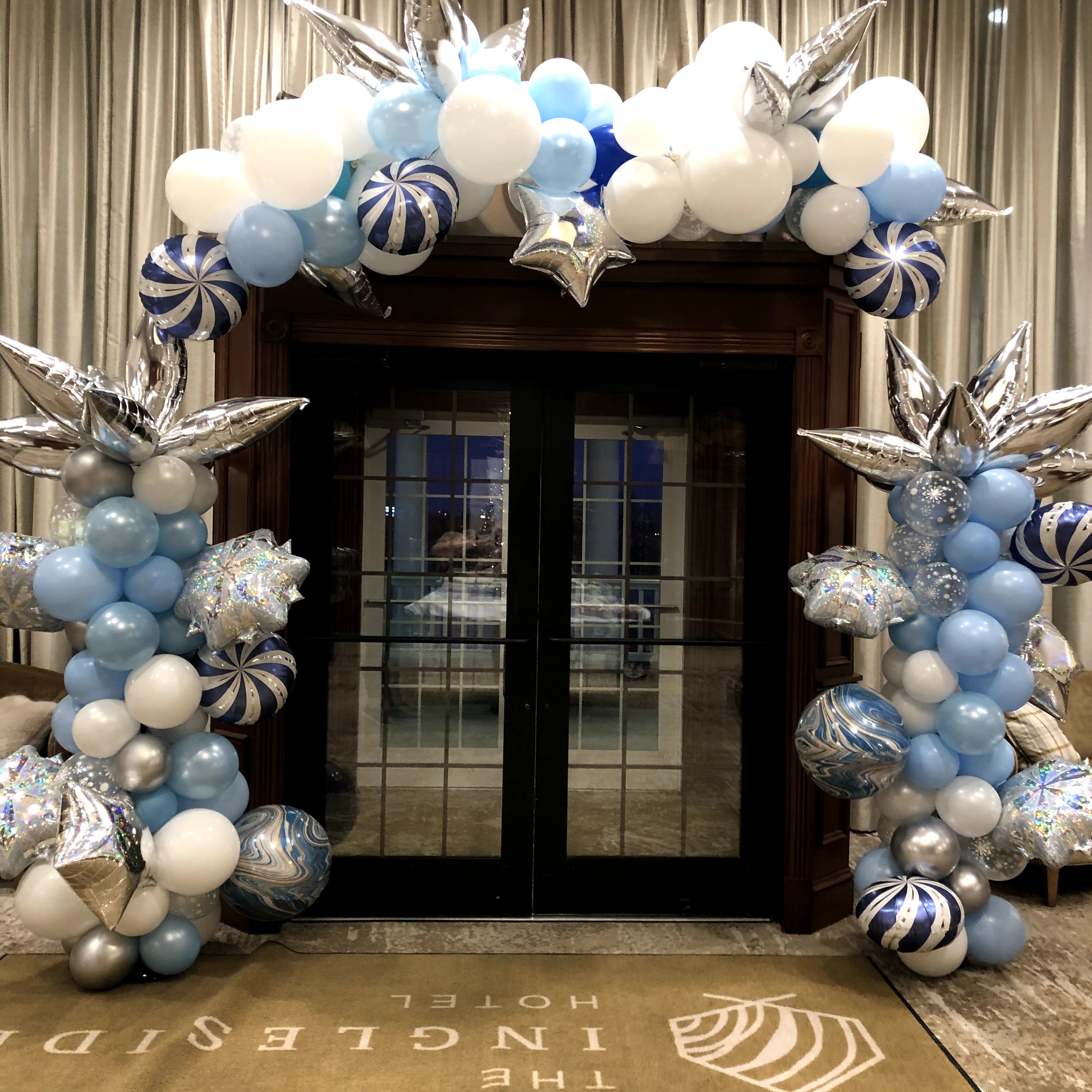 Entry Balloon Decor