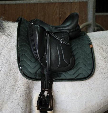 Tapis de selle EQUITHÈME Glossy dressage