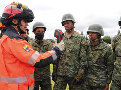 Bomberos impartieron capacitación de primeros auxilios a militares