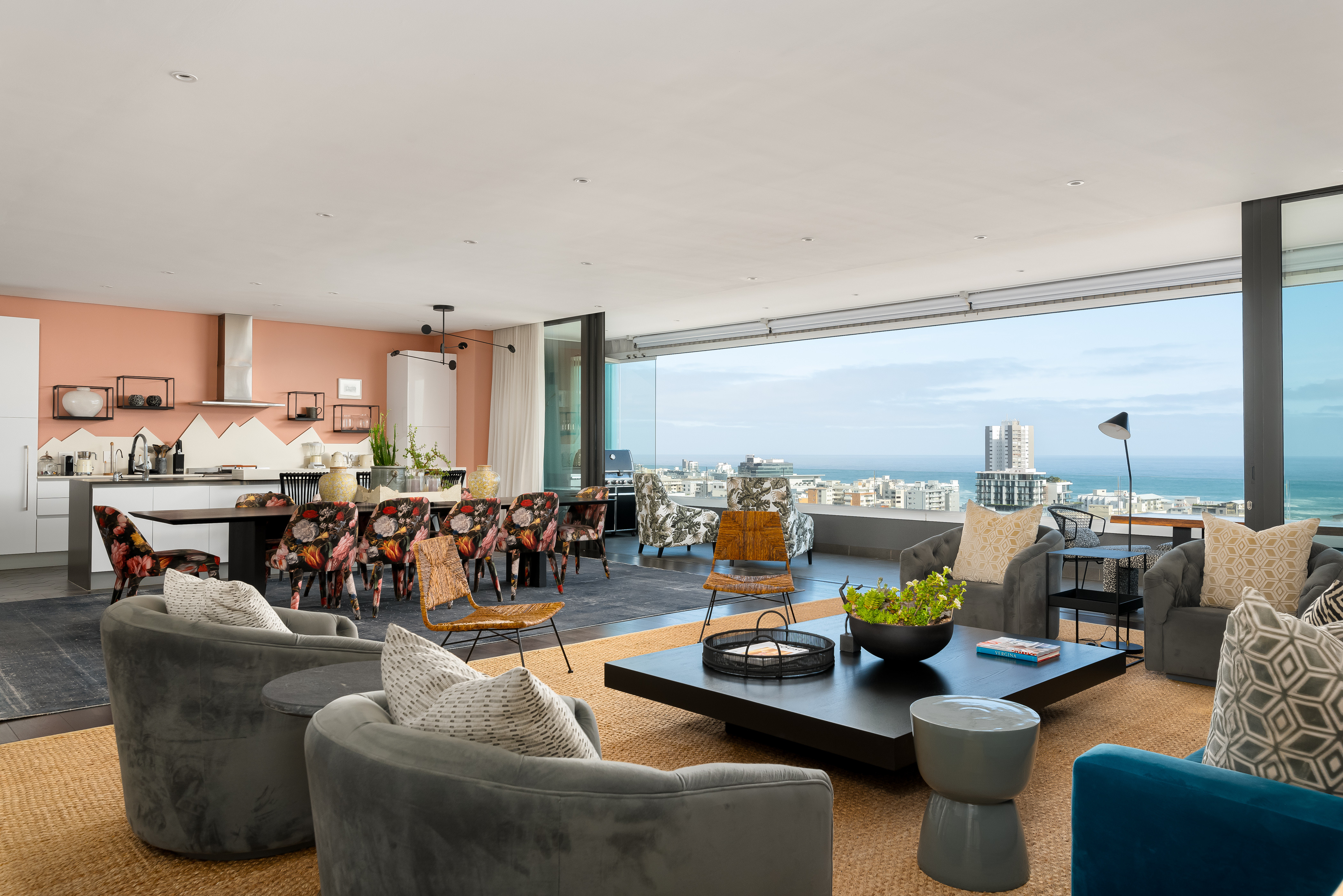 Picture of 46 Stunning Luxury Penthouse Designs with Sky-High Style