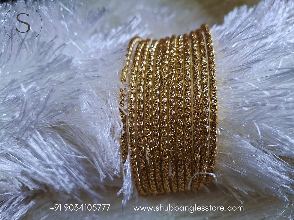 Thumbnail: Sparkling Golden Bangles