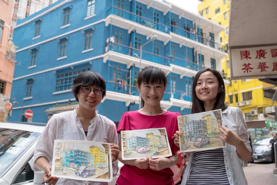 Blue House Outdoor Sketching