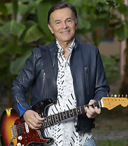 dodi-battaglia-fender-stratocaster-casale-bauer.jpg