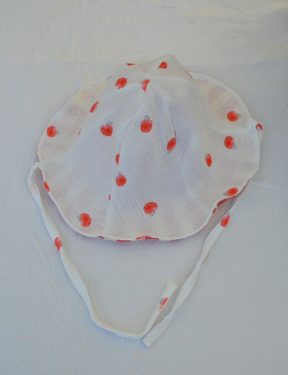 Miniatura: sunny hat righe  e mele (6-12 M)