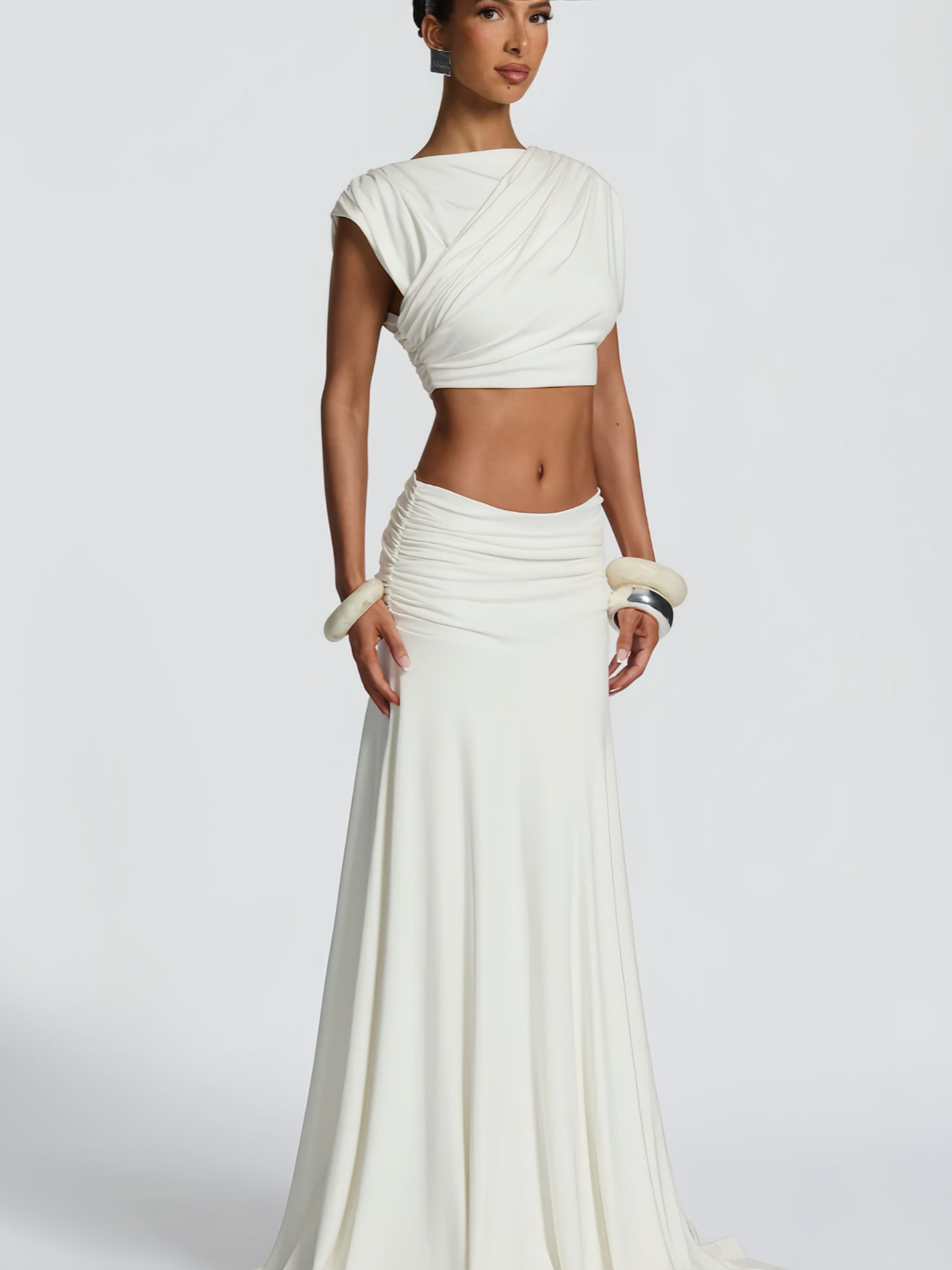 Relaxed Elegant Sleeveless Top Skirt Set
