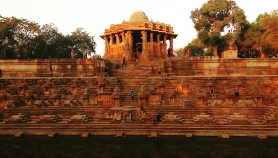 SUN TEMPLE MODHERA: THE DARKENED GLORY