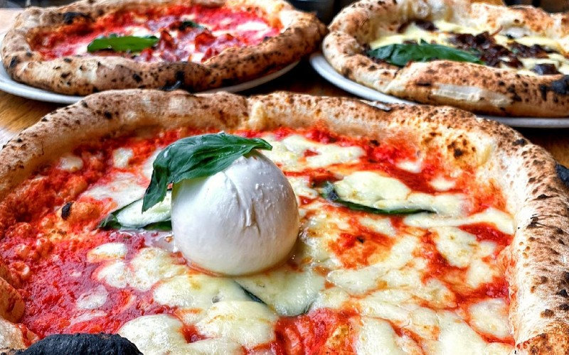 Crust Bros, 20 off pizza