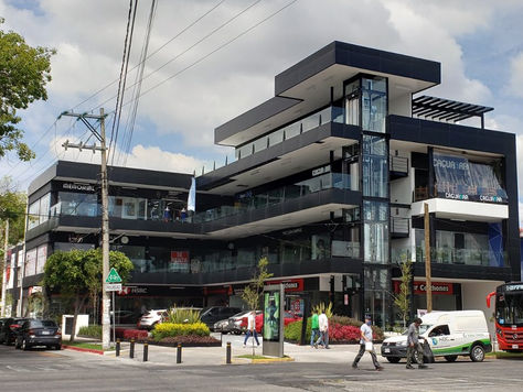 Locales de la Plaza Guadalajara serán convertidos en oficinas de gobierno