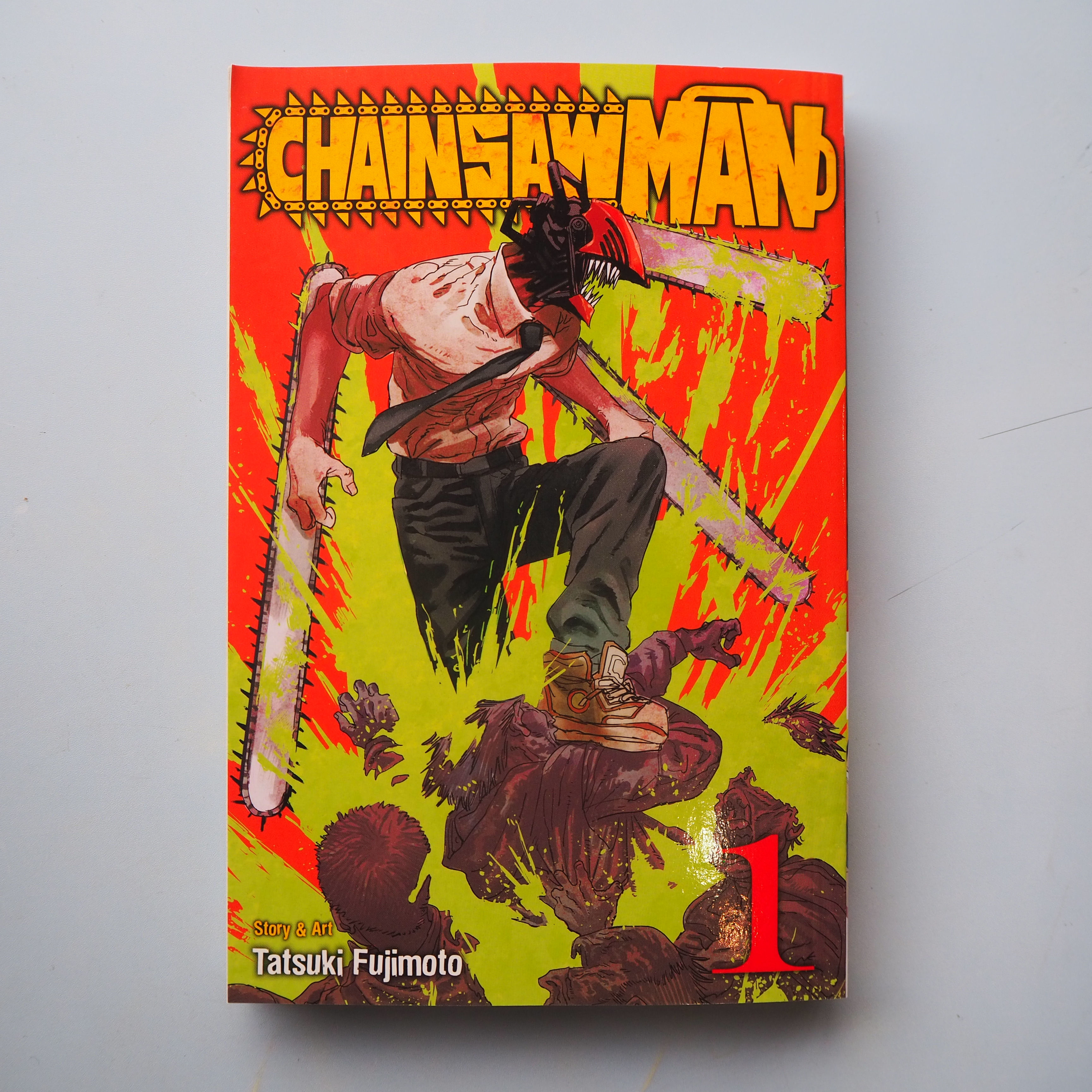 CHAINSAW MAN VOLUME 1 by