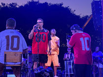 “Resenha do Mumu” reúne estrelas no Mineirão e faz história em BH