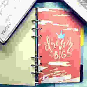 Picture of diary with the words"Dream Big"