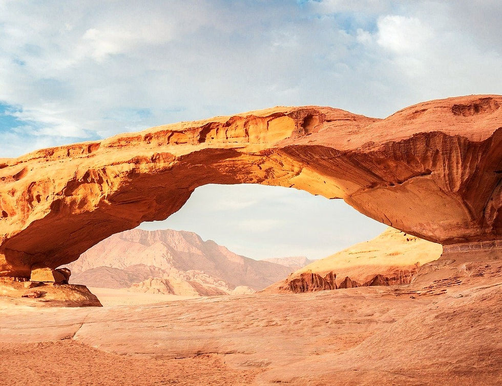 Arch Wadi Rum_edited