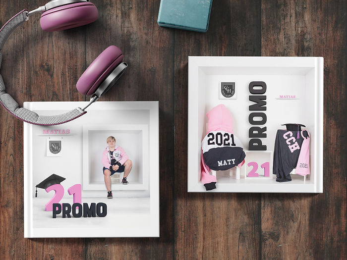 Free Drawing Book PSD Artwork Mockup copia.jpg
