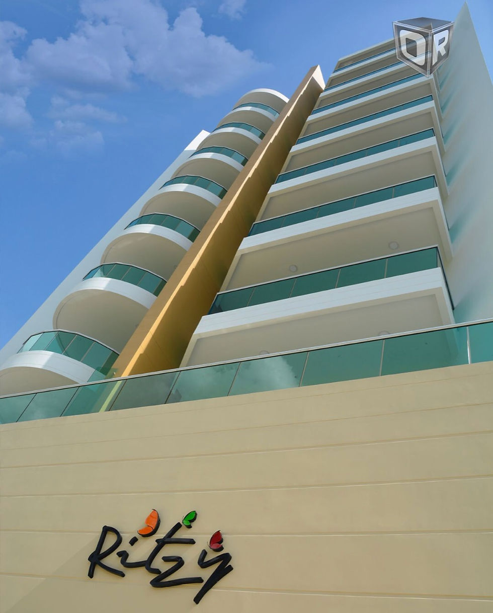 Ritzy Fachada 2
