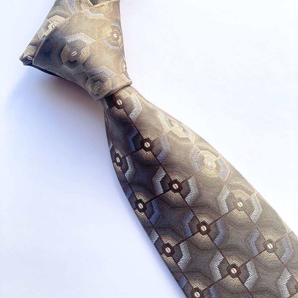 Corbata Arrow con diseño de patrón