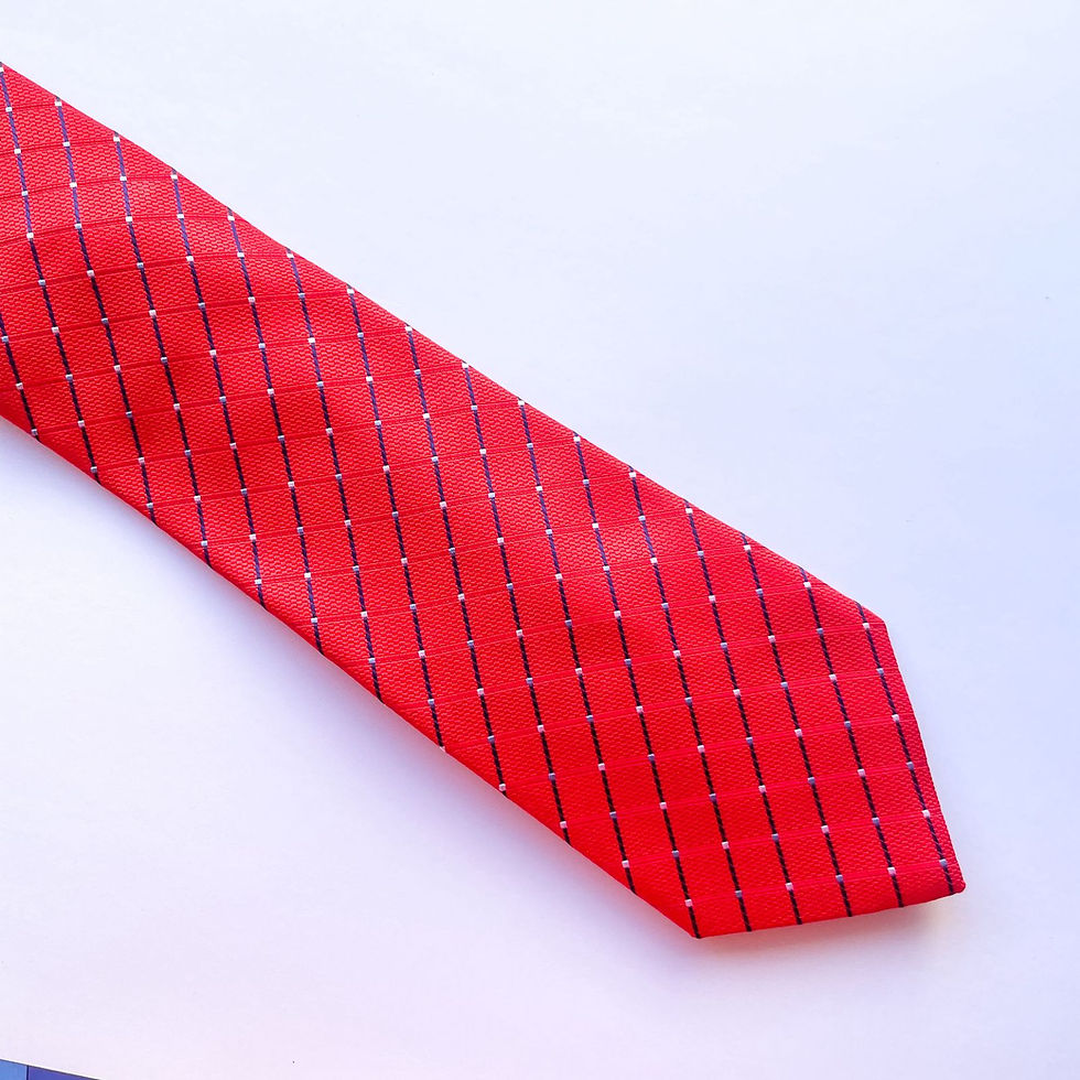 Miniatura: Corbata Bespoke de poliester con un hermoso diseño a rayas