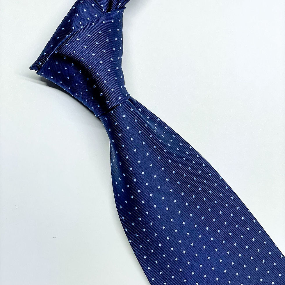 Corbata Tommy Hilfiger de seda importada, fabricada en USA 🇺🇸 con diseño de puntos