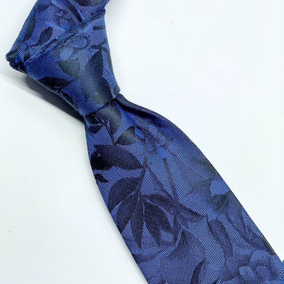 Corbata VanHeusen con diseño de flores