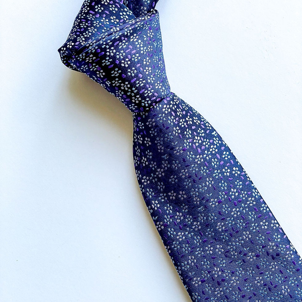 Corbata BERGAMO NEW YORK con un hermoso diseño de flores