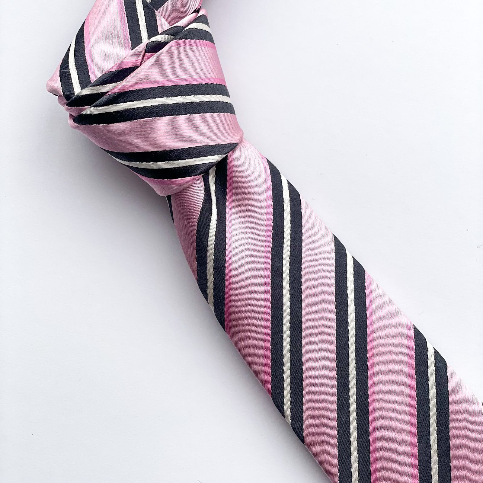 Corbata Dockers con diseño a rayas