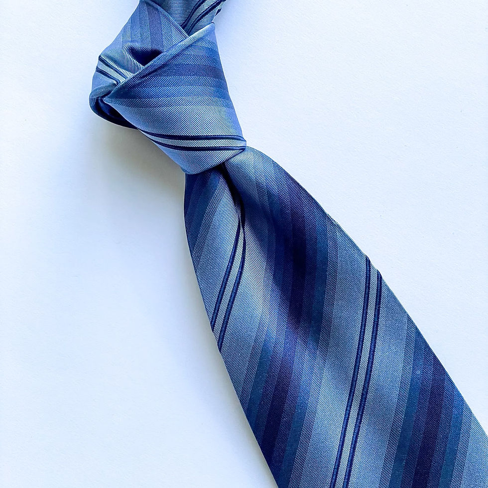 Corbata JOHN ASHFORD de seda con diseño a rayas