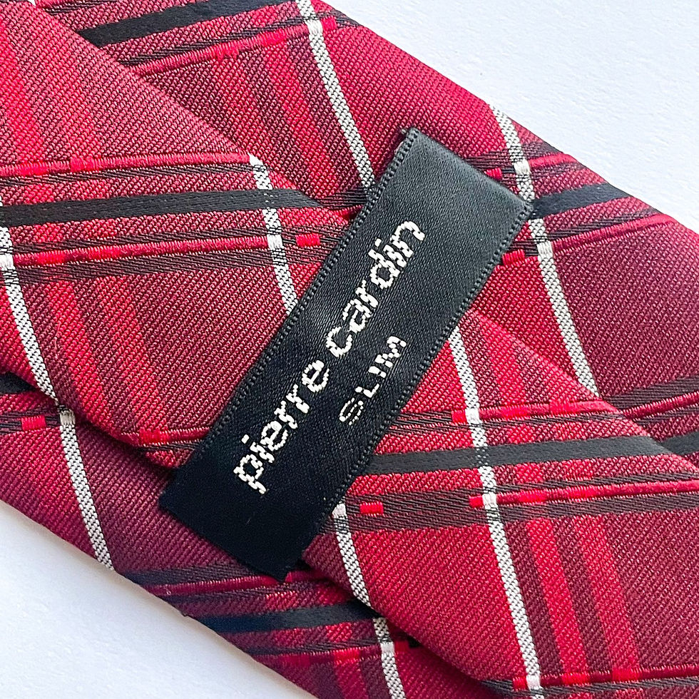 Corbata Pierre Cardin Slim con diseño escocés