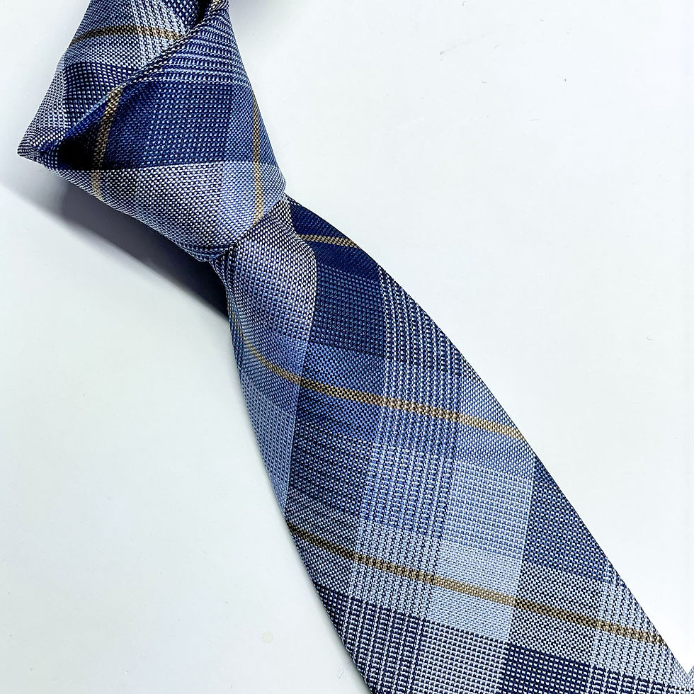 Corbata Pronto Uomo de seda con hermoso diseño escoces