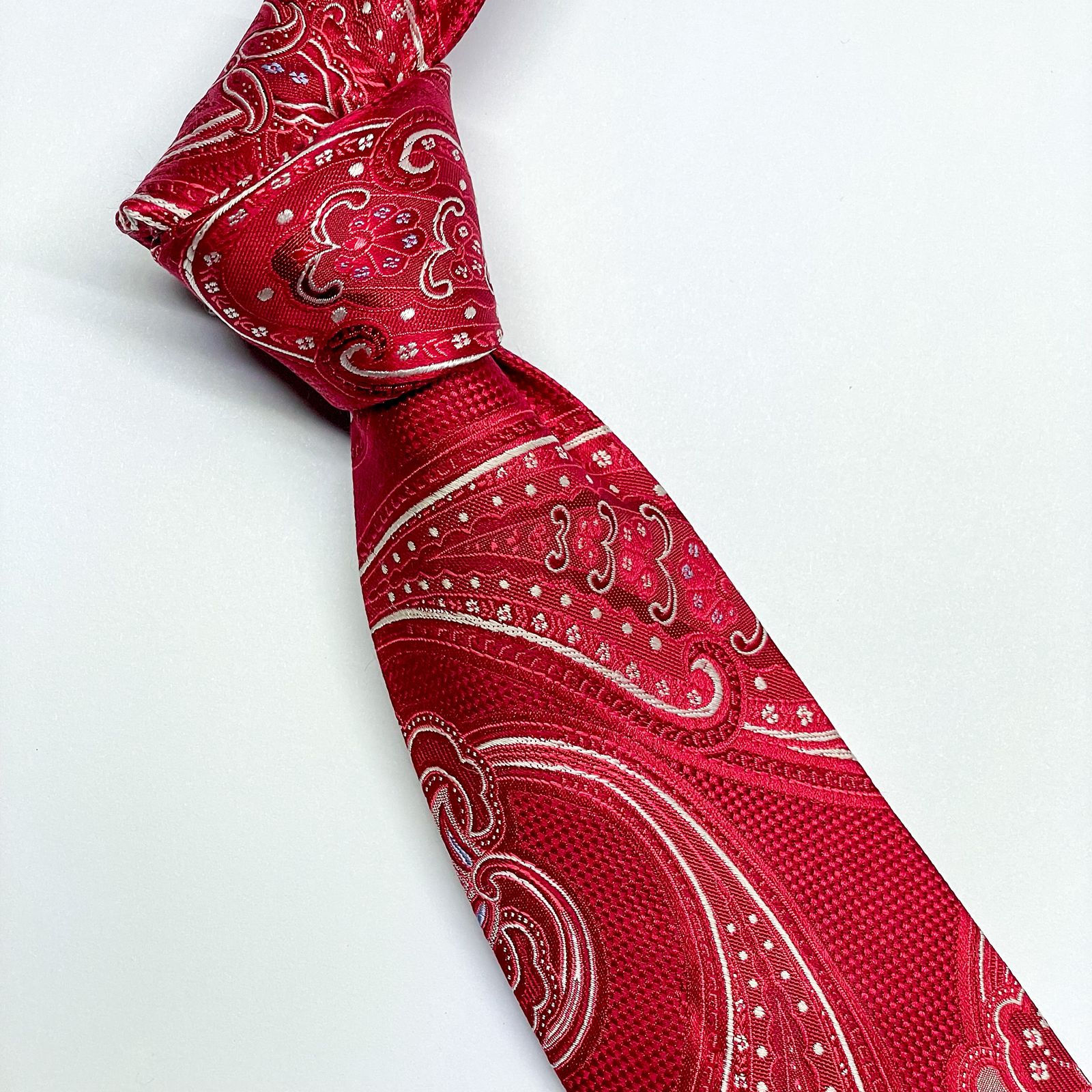 Corbata Stafford Signature de seda con diseño paisley