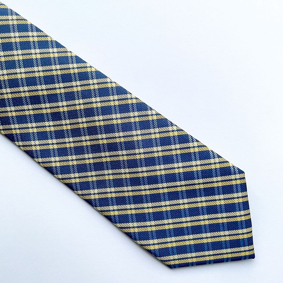 Miniatura: Corbata  J.Ferrar con diseño escocés . La etiqueta marca USD $34.00