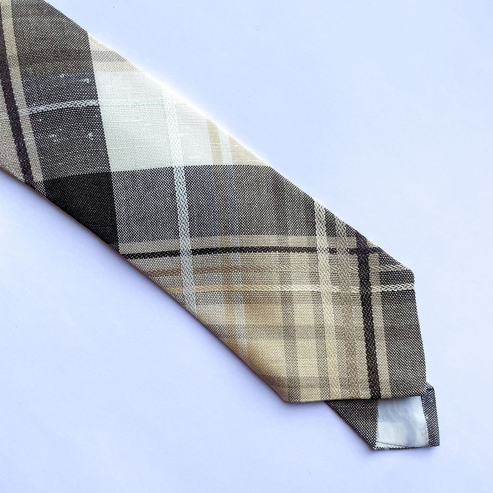 Miniatura: Corbata John Remington con diseño escocés