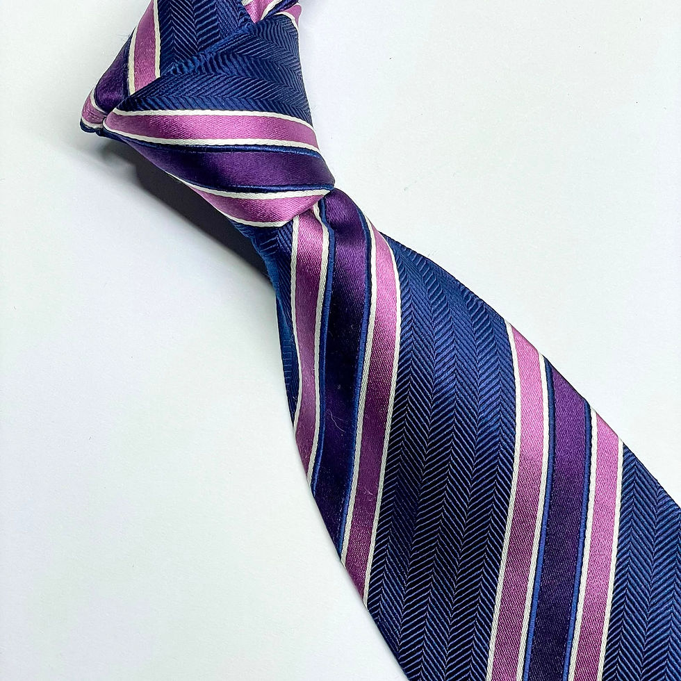 Corbata Donald J. Trump de seda con hermoso diseño a rayas
