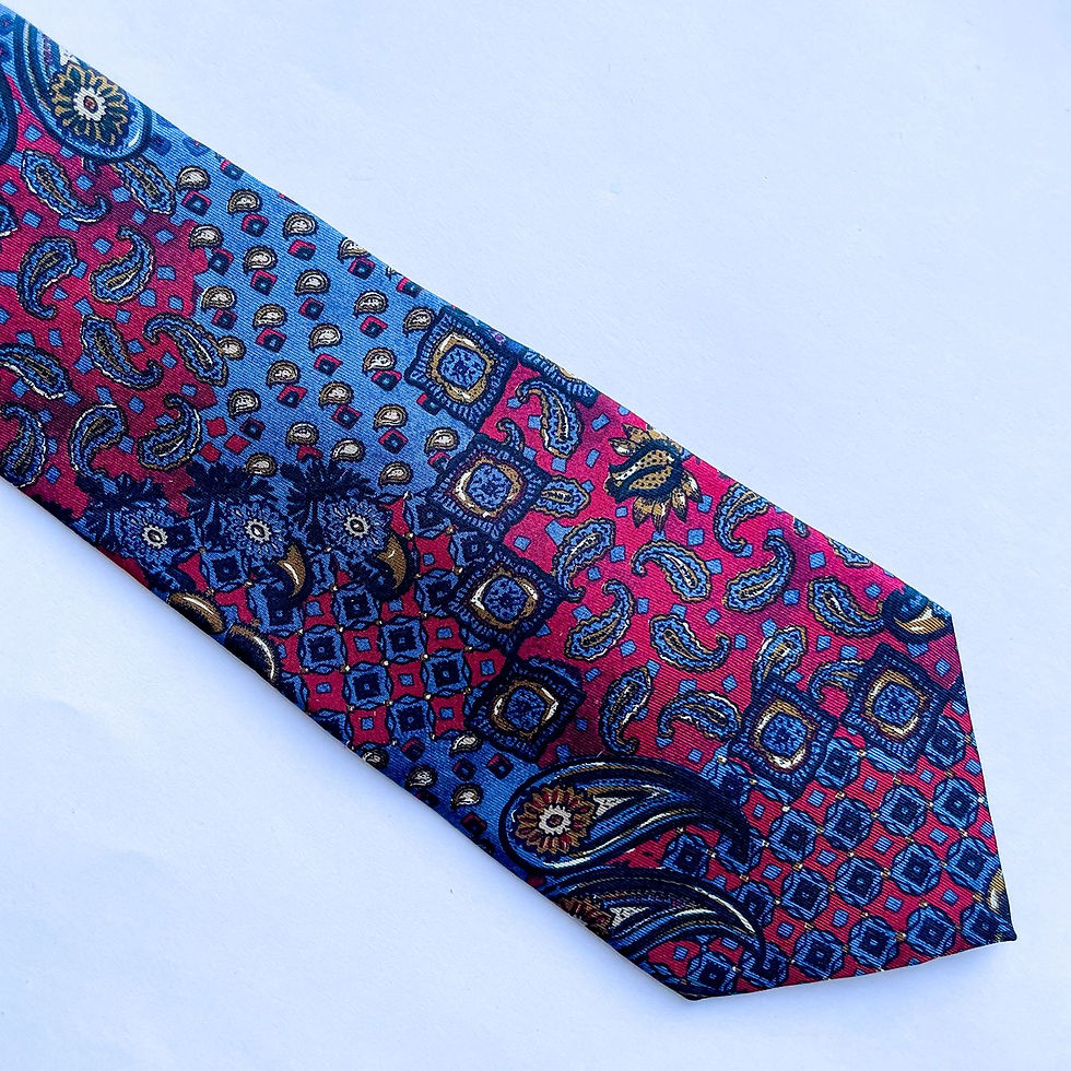 Miniatura: Corbata Tommy Hilfiger de seda italiana 🇮🇹, fabricada en USA 🇺🇸 con diseño paisley