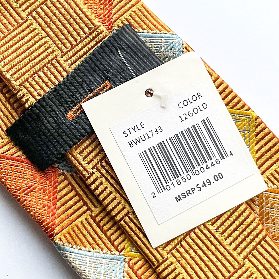 Corbata The Big Knot con 🏷️ con diseño de patrón. En la etiqueta marca $49.00 USD