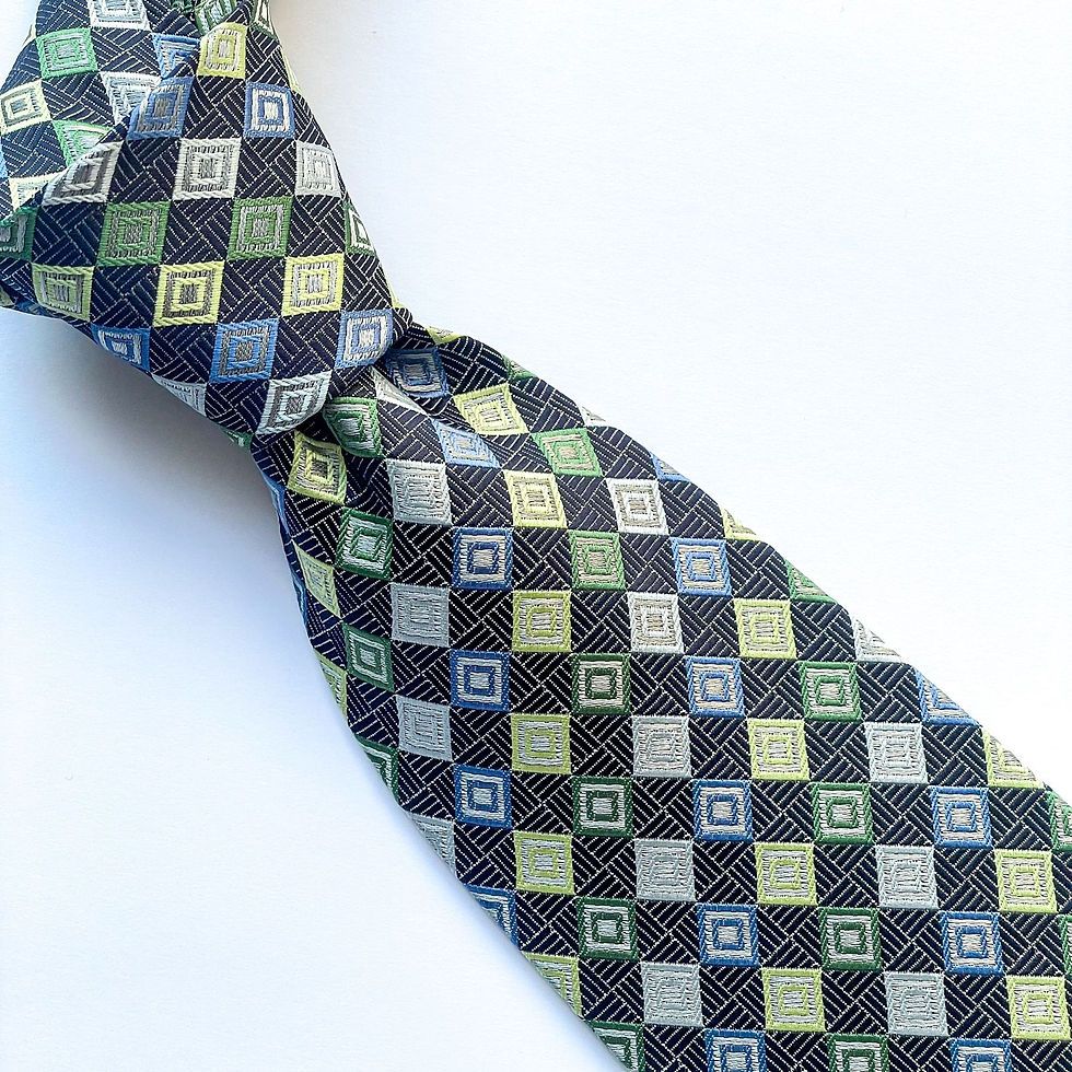 Corbata Stafford Essentials con un hermoso patrón