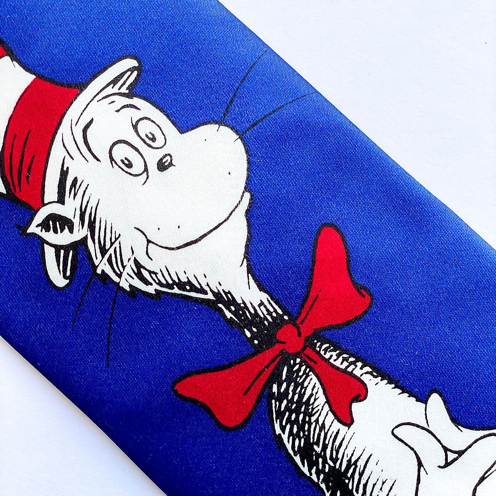 Miniatura: Corbata Dr. Seuss  de fabricación Coreana y con diseño navideño