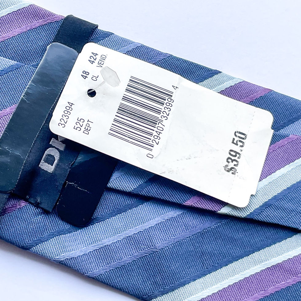 Miniatura: Corbata DKNY de seda hecha en USA con diseño a rayas ( marca 39.50)
