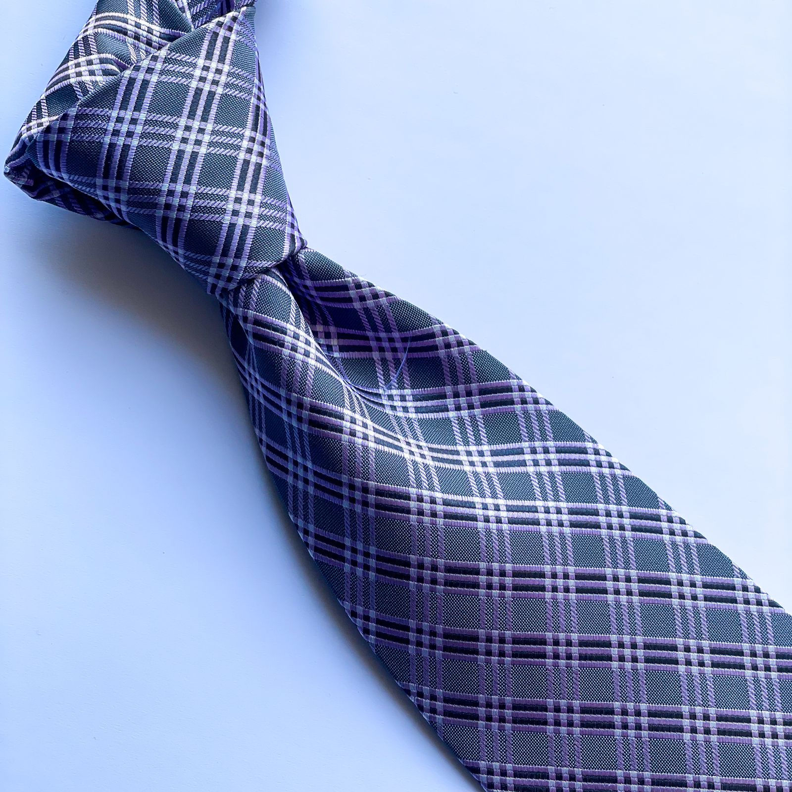 Corbata Geoffrey Beene - 8 cm ancho final