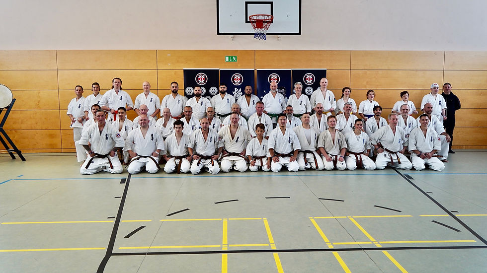 Kyokushin Karate Gruppenbild