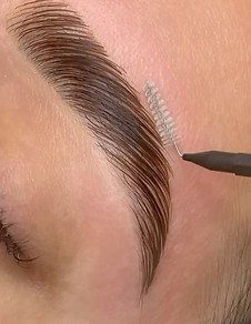LaBella Browlift_edited.jpg